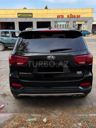 Kia Sorento 2018, 225,000 km - 2.0 l - Bərdə