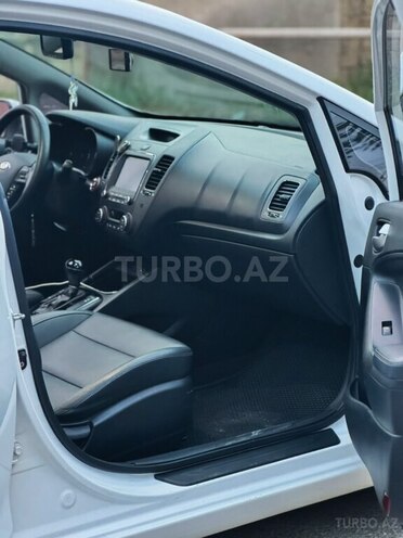 Kia K3 2017, 173,000 km - 1.6 l - Bakı
