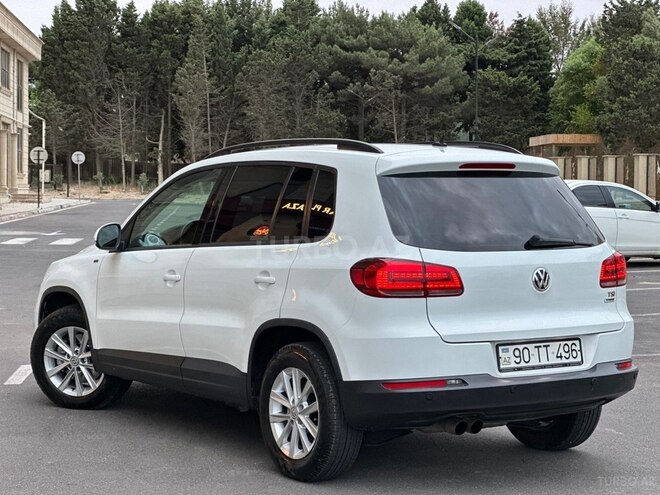 Volkswagen Tiguan 2015, 240,152 km - 1.4 l - Bakı