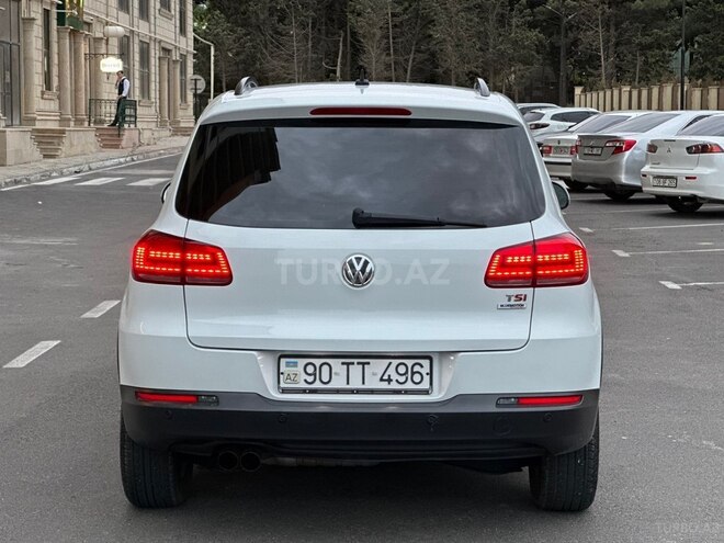 Volkswagen Tiguan 2015, 240,152 km - 1.4 l - Bakı
