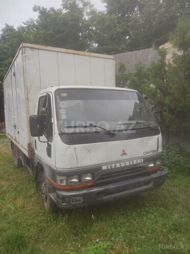 Mitsubishi Canter 2003, 548,000 km - 2.5 l - Quba