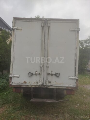 Mitsubishi Canter 2003, 548,000 km - 2.5 l - Quba