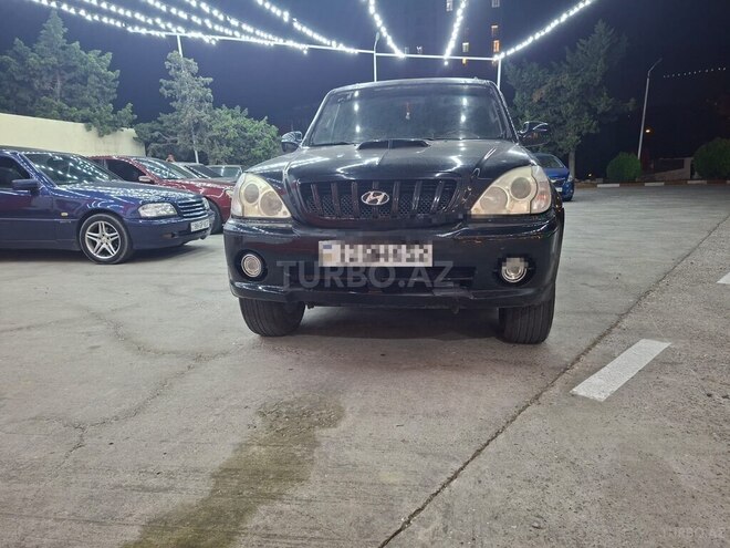 Hyundai Terracan 2003, 220,000 km - 2.9 l - Bakı