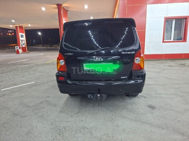 Hyundai Terracan 2003, 220,000 km - 2.9 l - Bakı