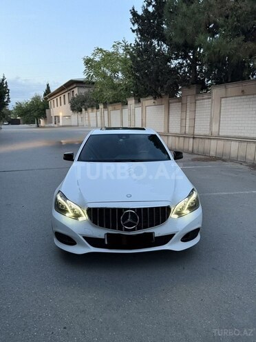 Mercedes E 220 2015, 233,300 km - 2.1 l - Bakı