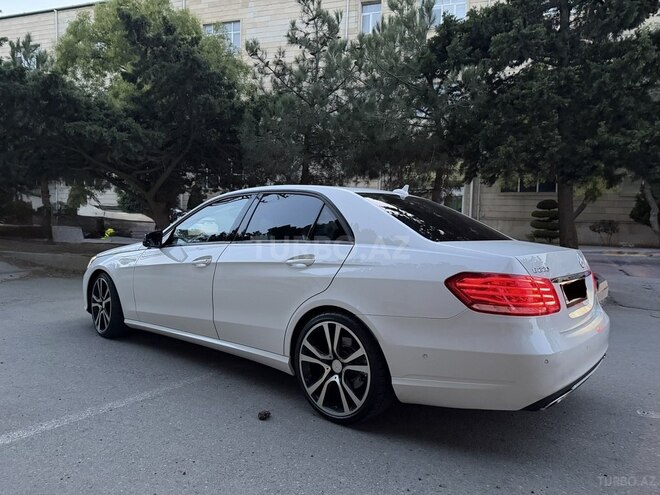 Mercedes E 220 2015, 233,300 km - 2.1 l - Bakı