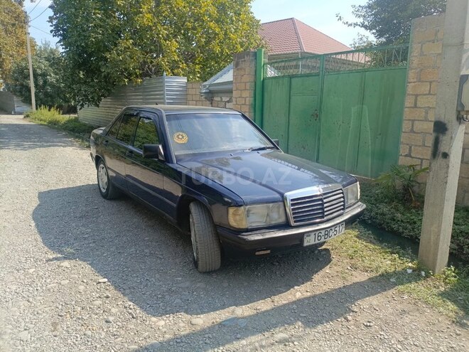 Mercedes 190 1988, 390,000 km - 2.0 l - Bərdə