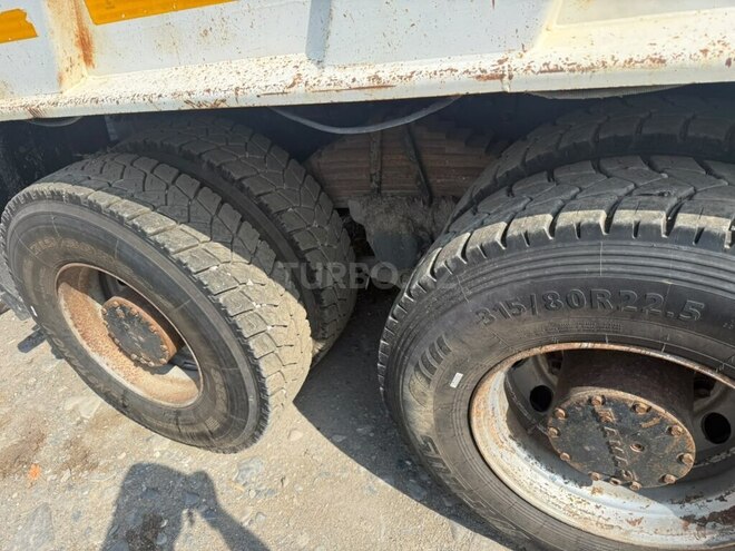 KamAz 6520 2010, 200,000 km - 11.0 l - Qəbələ