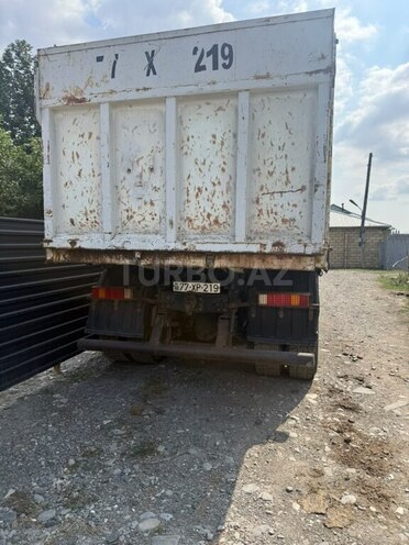 KamAz 6520 2010, 200,000 km - 11.0 l - Qəbələ
