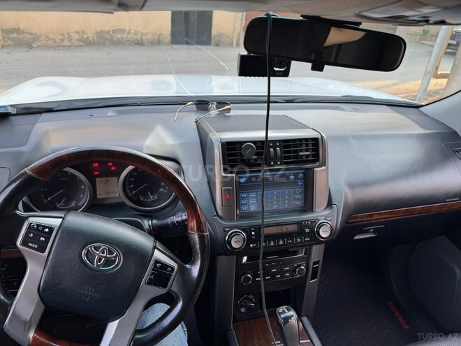 Toyota Land Cruiser Prado 2010, 245,332 km - 2.7 l - Bakı