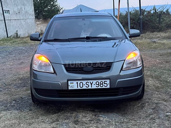 Kia Rio 2006, 363,286 km - 1.5 l - Qax