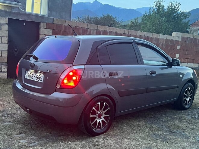 Kia Rio 2006, 363,286 km - 1.5 l - Qax