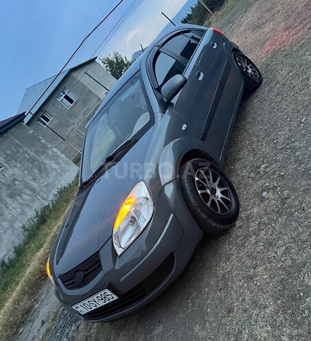 Kia Rio 2006, 363,286 km - 1.5 l - Qax