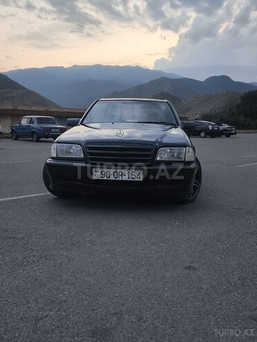 Mercedes C 240 1999, 456,705 km - 2.4 l - Beyləqan