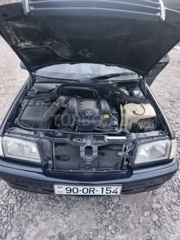 Mercedes C 240 1999, 456,705 km - 2.4 l - Beyləqan