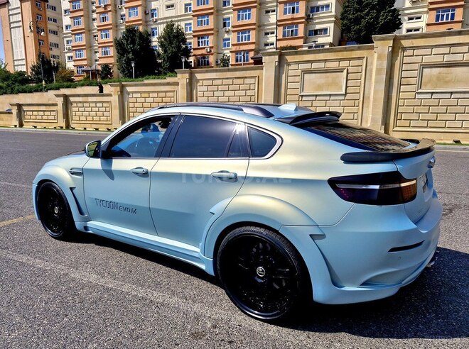 BMW X6 M 2010, 147,000 km - 4.4 л - Bakı
