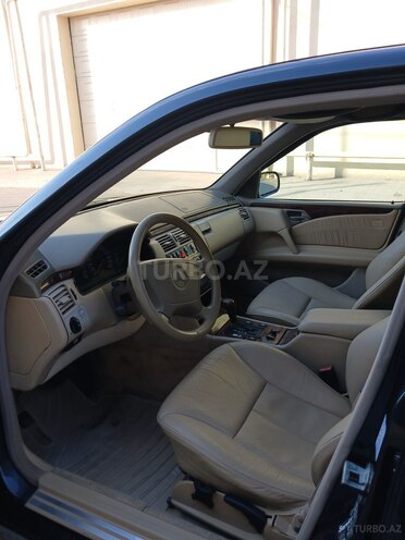 Mercedes E 240 1998, 350,000 km - 2.4 l - Şirvan