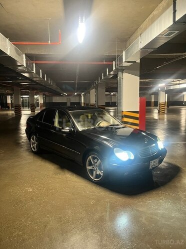 Mercedes C 240 2004, 232,035 km - 2.6 l - Bakı