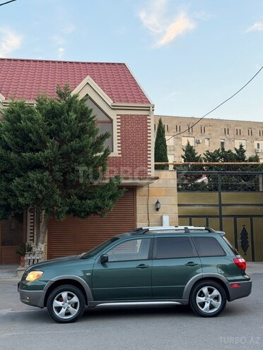 Mitsubishi Outlander 2004, 297,000 km - 2.4 l - Bakı