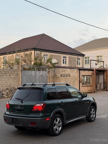 Mitsubishi Outlander 2004, 297,000 km - 2.4 l - Bakı