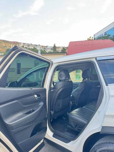 Hyundai Santa Fe 2023, 48,500 km - 1.6 l - Bakı