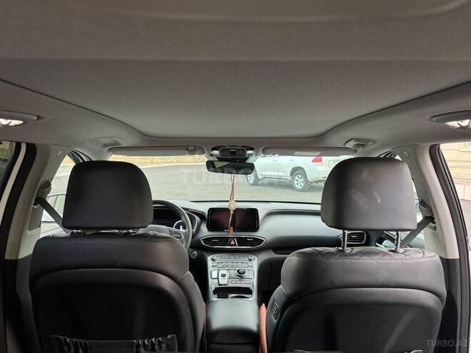 Hyundai Santa Fe 2023, 48,500 km - 1.6 l - Bakı