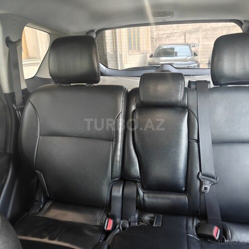 Mitsubishi Outlander 2011, 327,888 km - 2.4 л - Bakı