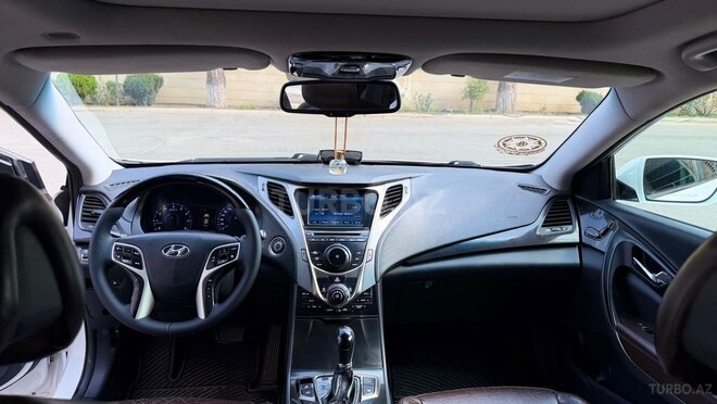 Hyundai Azera 2013, 250,000 km - 3.0 l - Tovuz