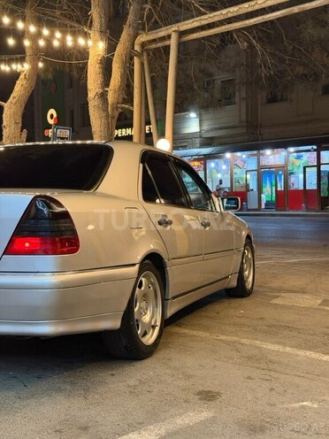 Mercedes C 220 1994, 191,000 km - 2.2 l - Bakı
