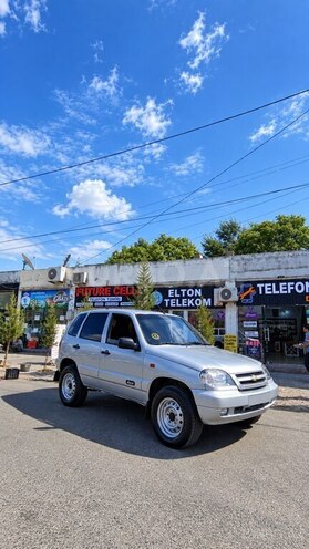 Chevrolet Niva 2008, 199,000 km - 1.7 л - İmişli