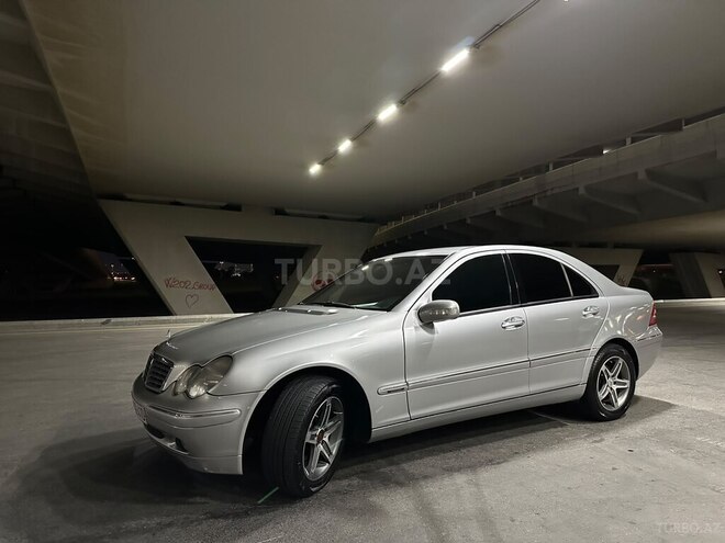 Mercedes C 200 2000, 310,000 km - 2.0 л - Bakı