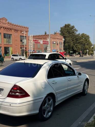 Mercedes C 200 2001, 438,000 km - 2.2 l - Gəncə