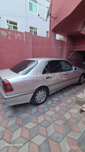Mercedes C 220 1996, 390,000 km - 2.2 l - Bakı