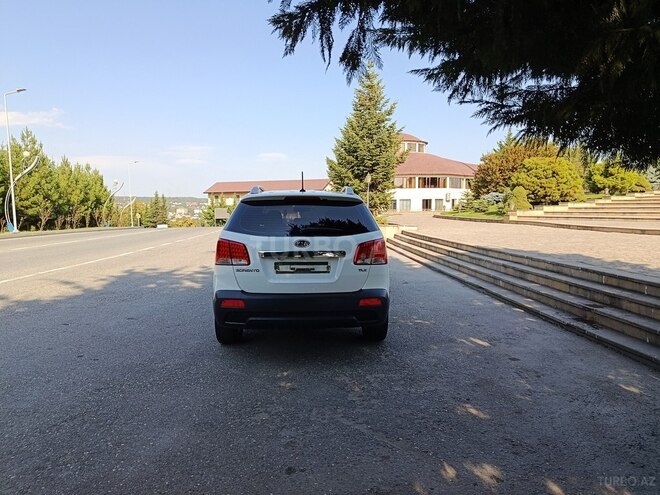 Kia Sorento 2010, 290,414 km - 2.0 l - Qusar