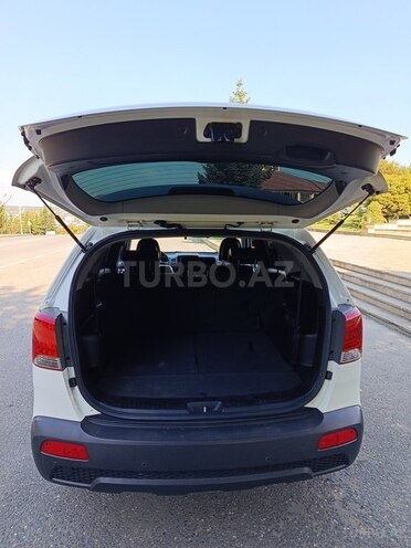 Kia Sorento 2010, 290,414 km - 2.0 l - Qusar