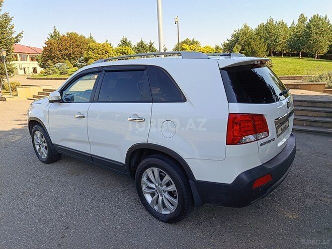 Kia Sorento 2010, 290,414 km - 2.0 l - Qusar