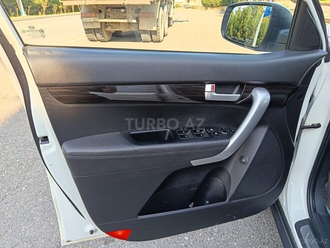 Kia Sorento 2010, 290,414 km - 2.0 l - Qusar