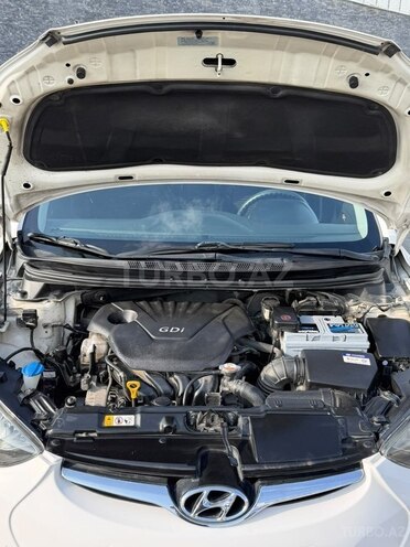 Hyundai Elantra 2013, 136,850 km - 1.6 л - Bakı