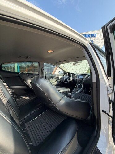 Hyundai Elantra 2013, 136,850 km - 1.6 л - Bakı