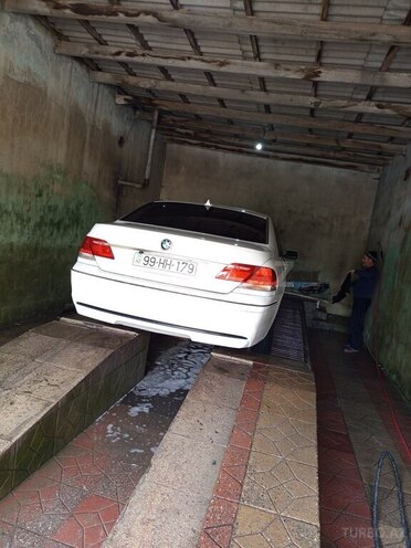 BMW 730 2006, 140,000 km - 3.0 л - Bakı
