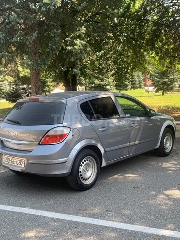 Opel Astra 2006, 265,550 km - 1.4 l - Qusar