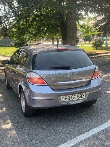 Opel Astra 2006, 265,550 km - 1.4 l - Qusar