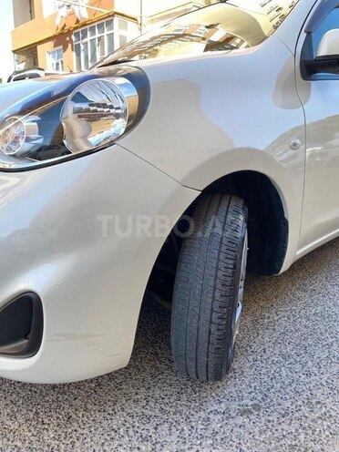Nissan March 2016, 86,000 km - 1.2 л - Bakı