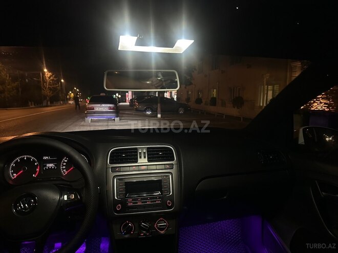Volkswagen Polo 2019, 109,000 km - 1.6 l - Qusar