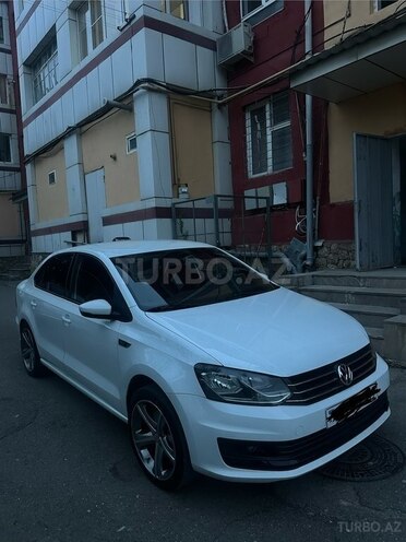 Volkswagen Polo 2019, 109,000 km - 1.6 l - Qusar