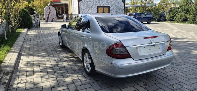 Mercedes E 220 2007, 387,145 km - 2.2 l - Sabirabad