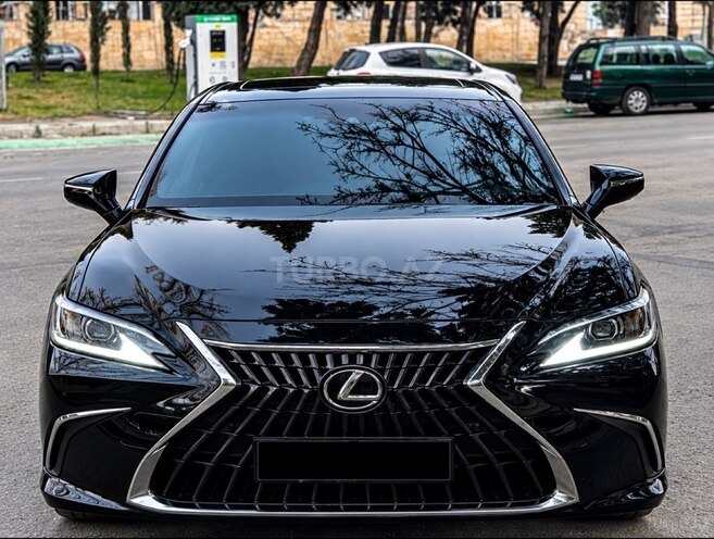 Lexus ES 300h 2024, 37,000 km - 2.5 l - Bakı