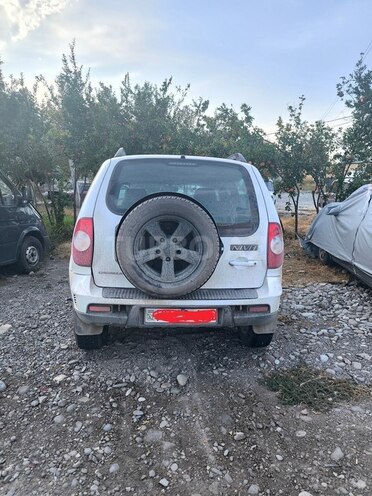 Chevrolet Niva 2015, 60,000 km - 1.7 л - Bakı