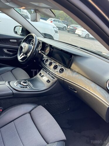 Mercedes E 220 d 2018, 290,000 km - 2.0 l - Bakı