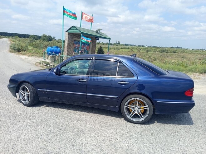 Mercedes E 240 1999, 421,000 km - 2.4 л - Ağdaş